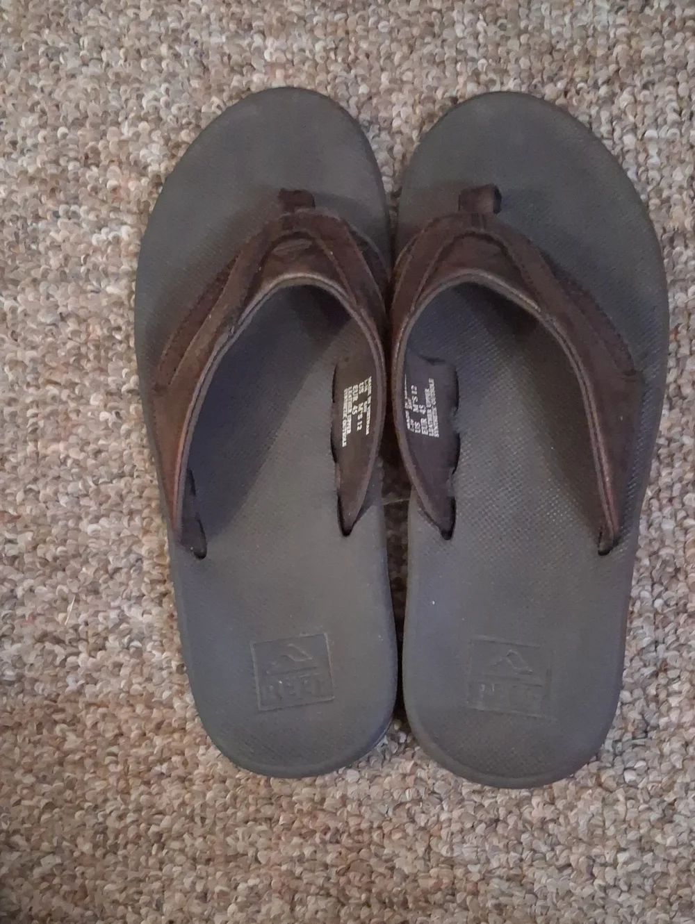 Reef Men's Brown Leather Flip-Flops
